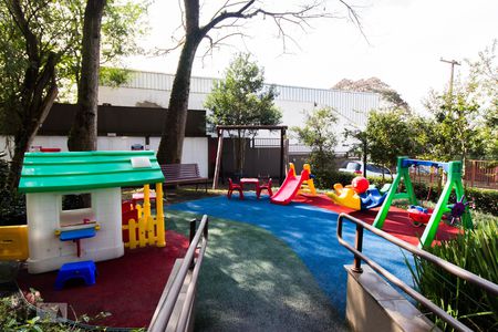 Playground de apartamento para alugar com 1 quarto, 49m² em Teresópolis, Porto Alegre