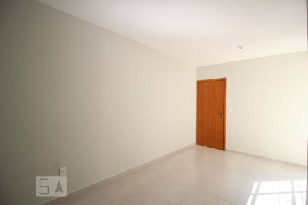 Apartamento para alugar com 2 quartos, 75m² em Jaqueline, Belo Horizonte