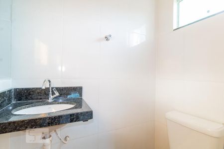 Banheiro de apartamento para alugar com 1 quarto, 50m² em Santa Ines, Belo Horizonte